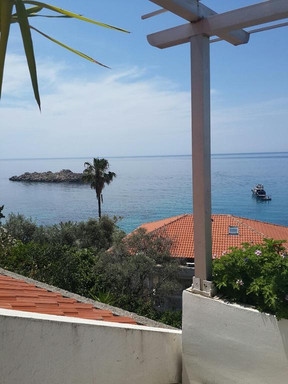 Apartments Andus Sveti Stefan Extérieur photo