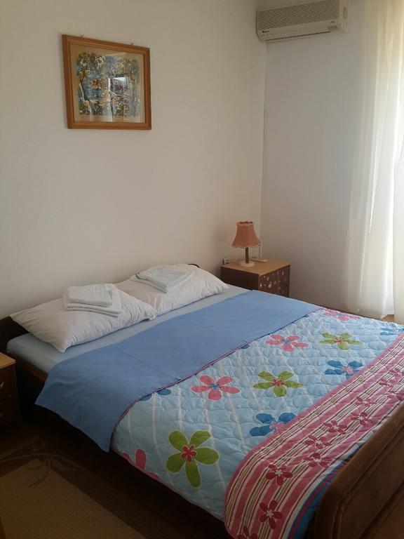 Apartments Andus Sveti Stefan Extérieur photo