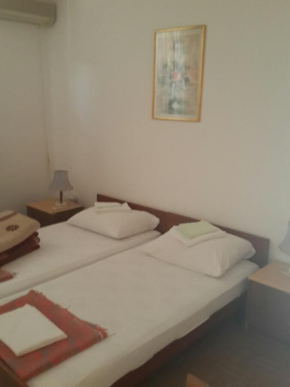 Apartments Andus Sveti Stefan Extérieur photo